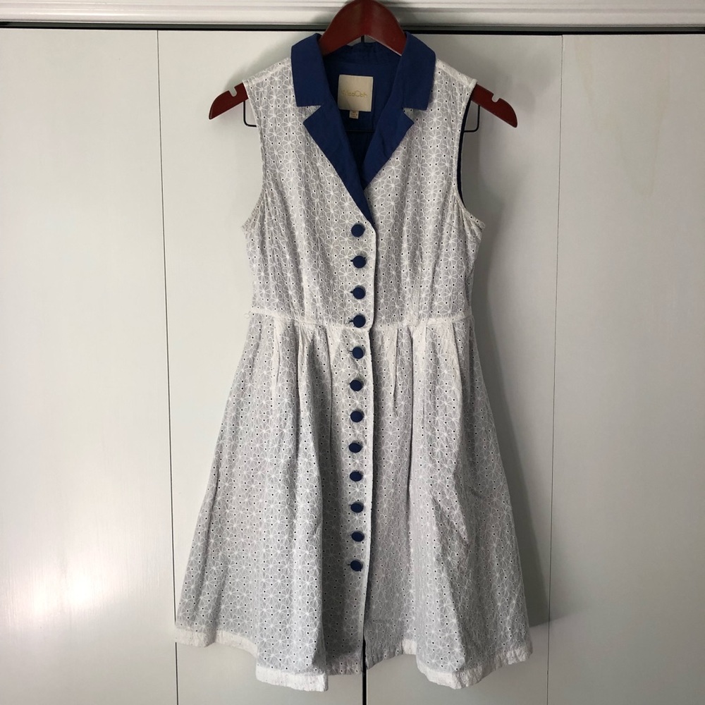 MODCLOTH White Navy Floral Eyelet Shirt Dress